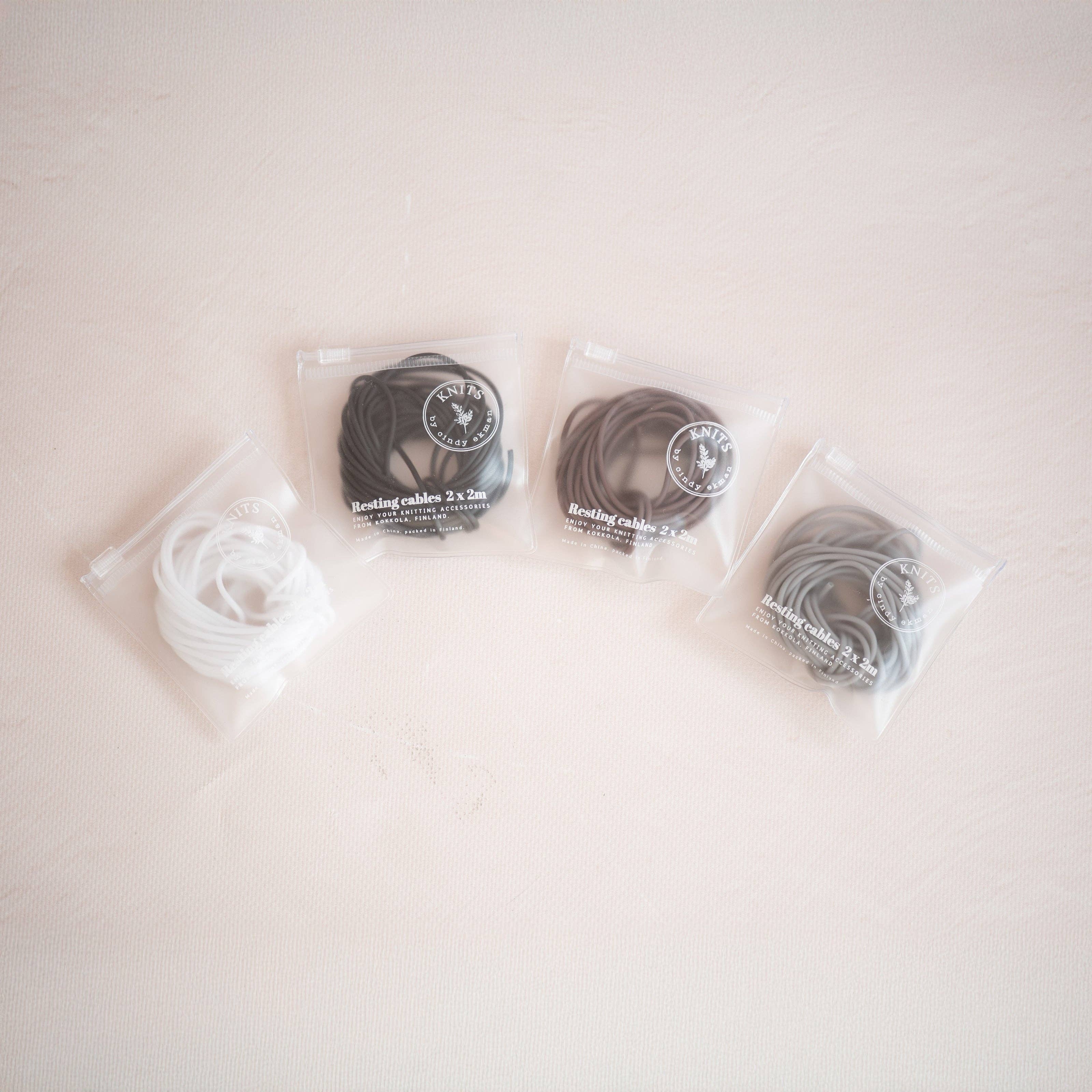 Câbles de repos dans des sacs ziplock: Gris