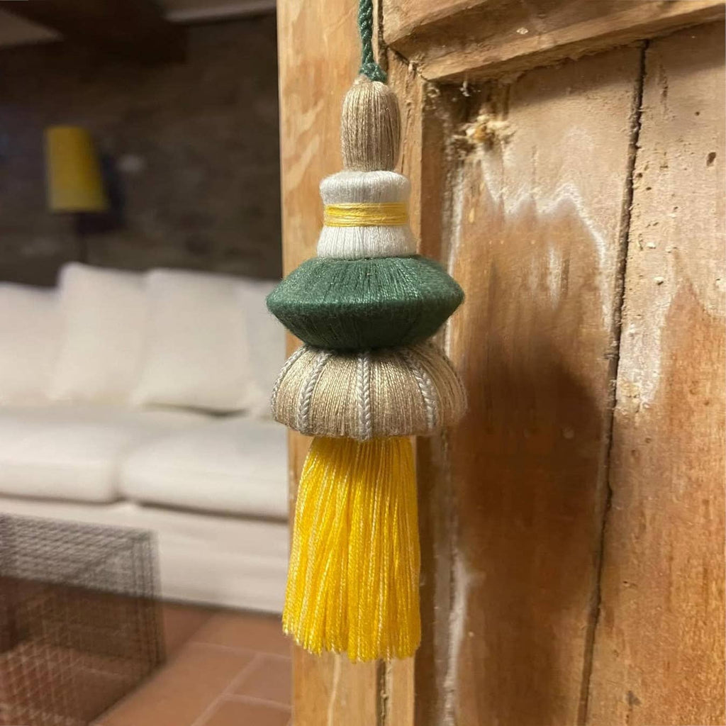 Miho - Pompon de finition coloré