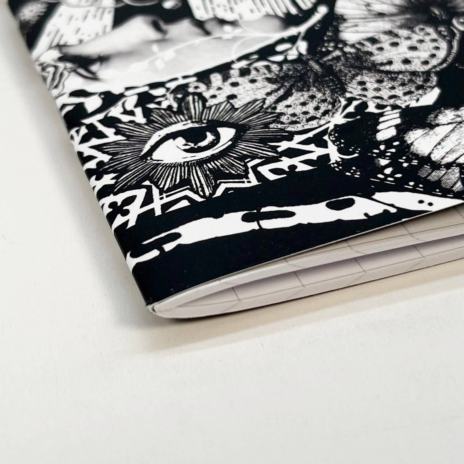 CAHIER A5 PAPILLON NOIR