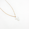 Collier croix nacre Eve